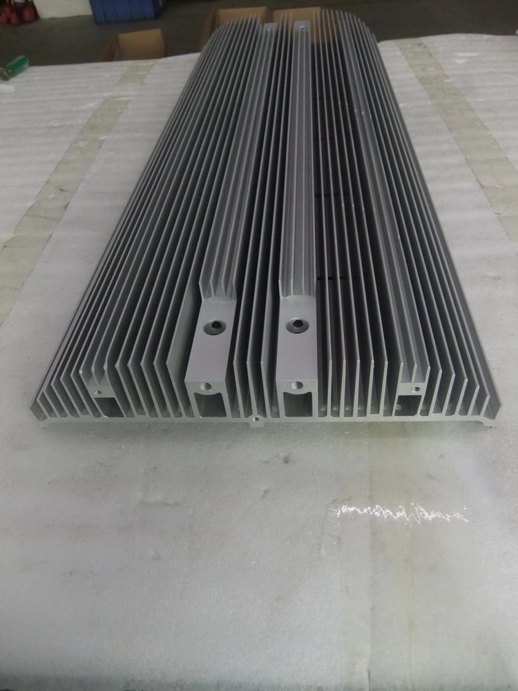 China Factory Customized Mold Round/Square Shape Extrusion Aluminum Alloy Extrusion with CNC Milling Drilling for Industry Use