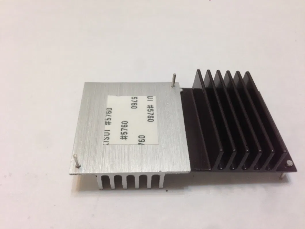 Set Top Box PCB Aluminum Extruded Aluminum Heat Sinks with Heat Dissipation Thermal Pad and Nylon Pins